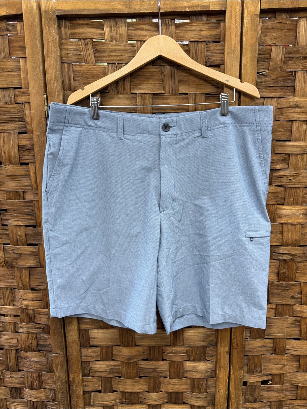 Haggar Men's Light Gray Flat Front Shorts